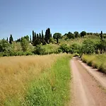 Romantic Getaway With Views Сasa de vacaciones