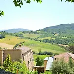 Romantic Getaway With Views *